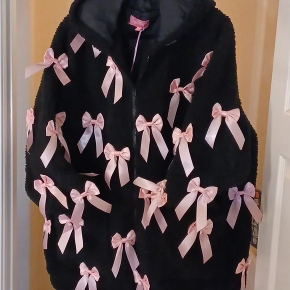DOLLSKILL SUGAR THRILLZ 2X BLACK SERPA WITH PINK BOWS LONG-SLEEVED POCKETS - Picture 11 of 11